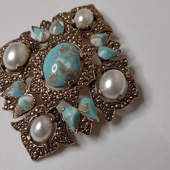 Pretty Blue And Gold Tone Diamond Shaped Sarah Coventry Large Brooch - Picture 4 of 13